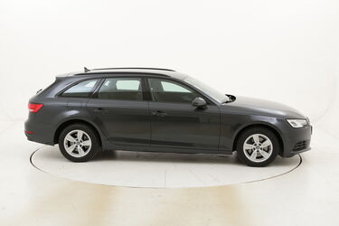 Audi A4 Avant Business S tronic usata del 2017 con 88.297 km
