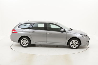 Peugeot 308 SW Business usata del 2017 con 16.683 km