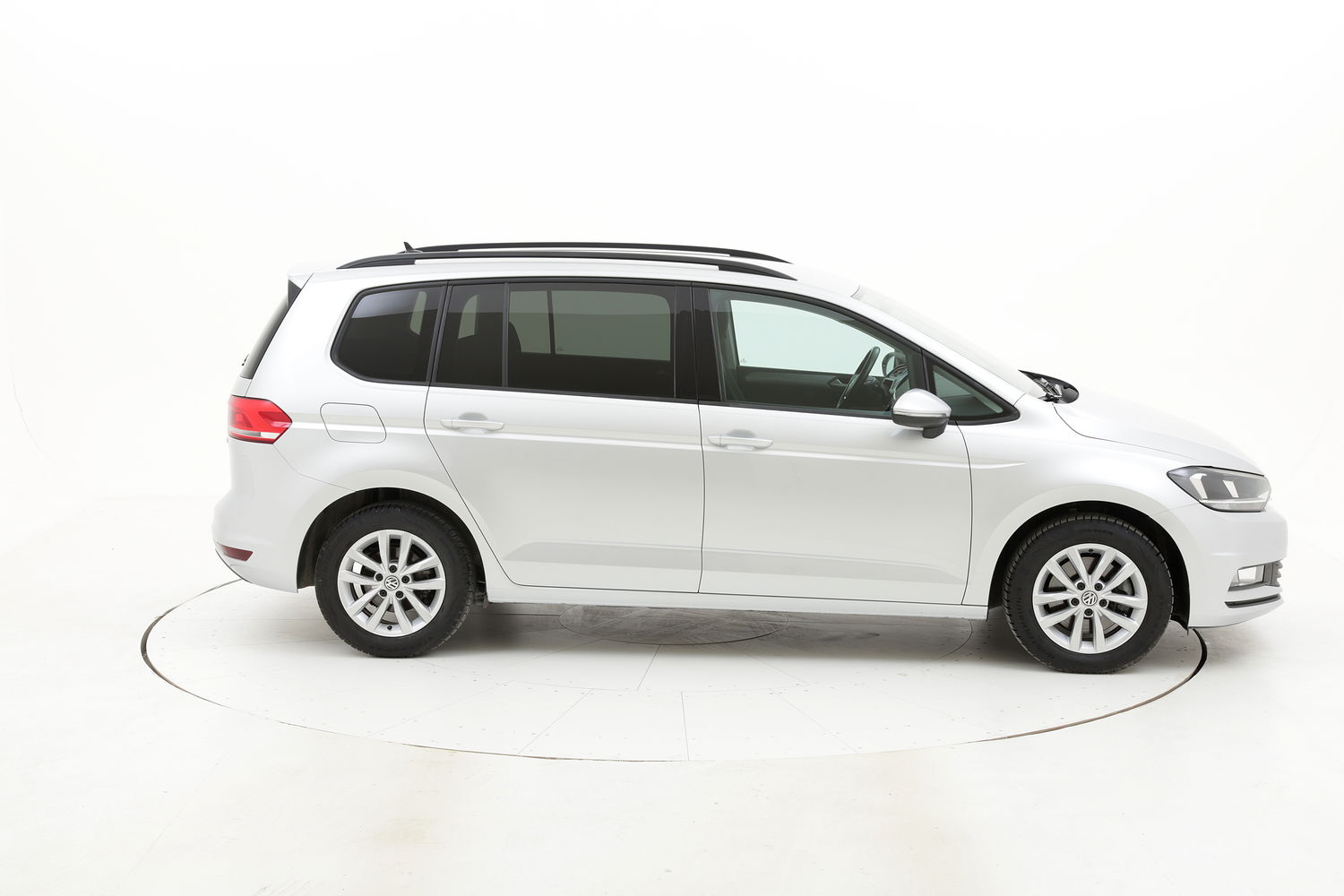 Volkswagen Touran usata del 2016 con 143.555 km