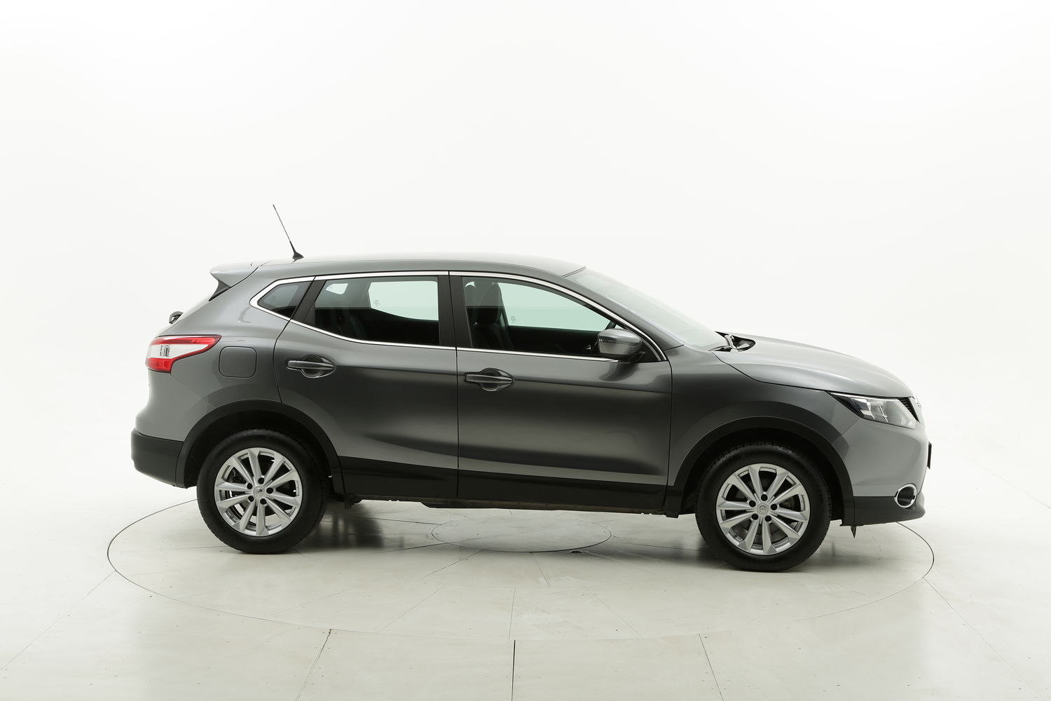 Nissan Qashqai usata del 2015 con 101.671 km
