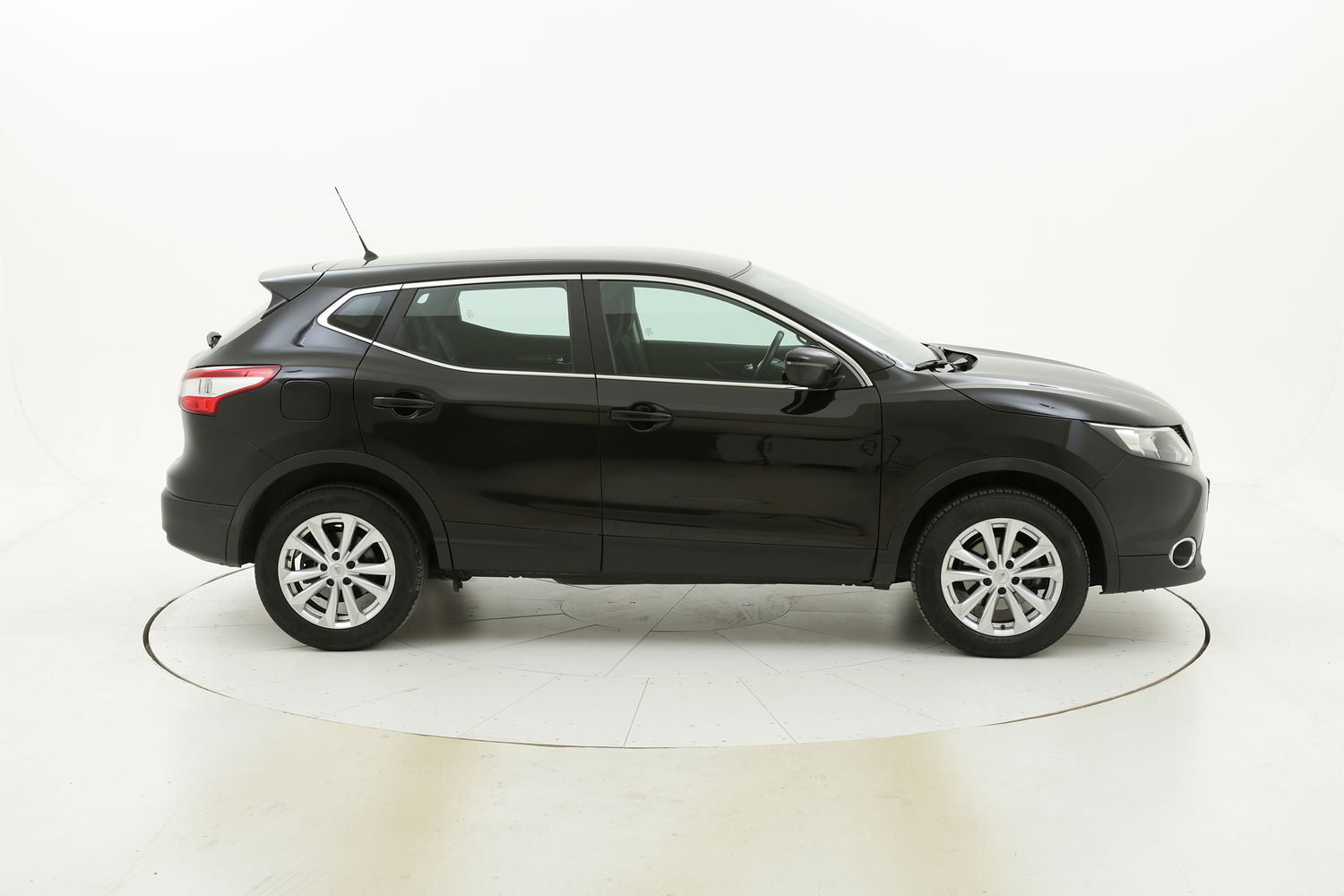 Nissan Qashqai usata del 2017 con 113.715 km