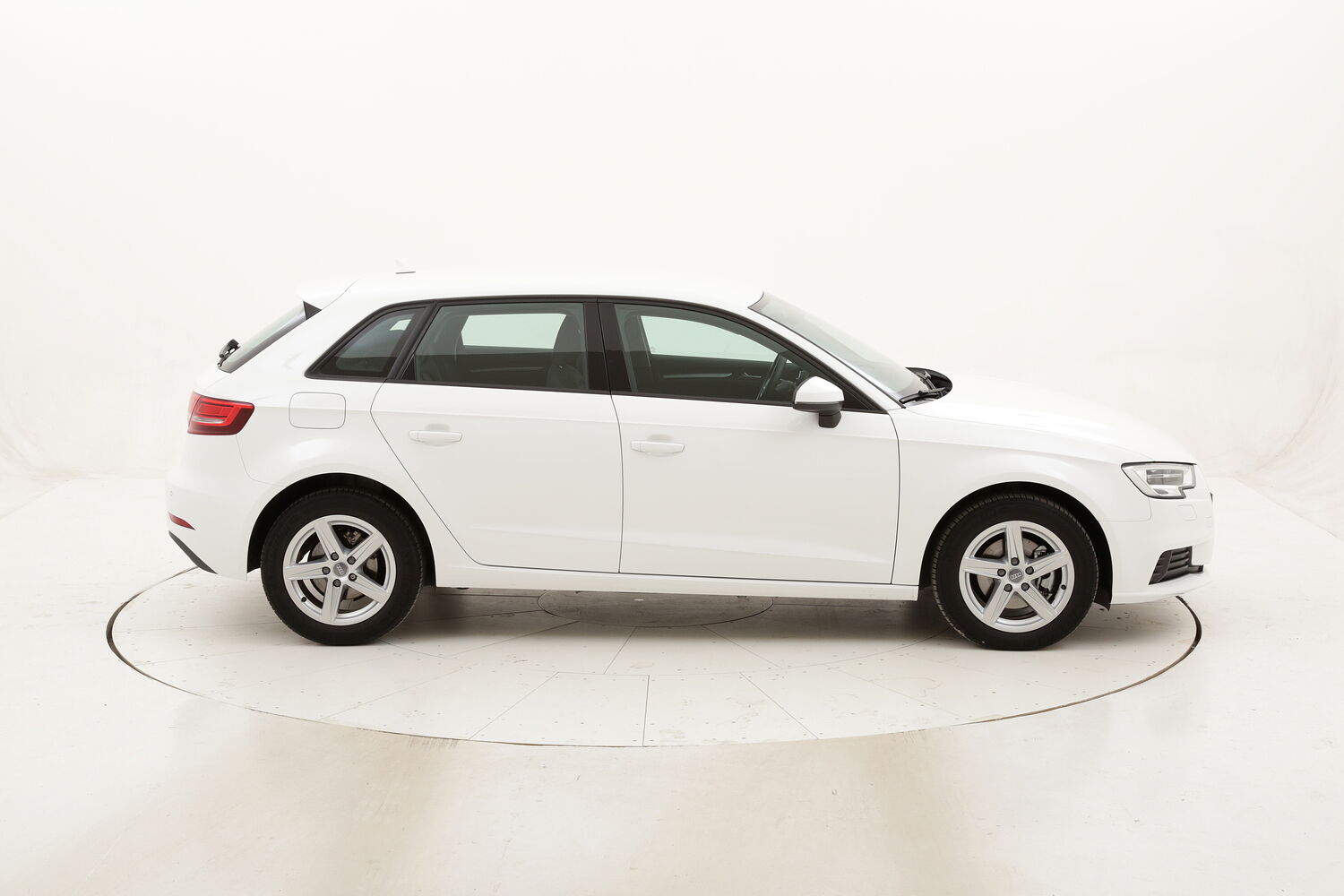 Audi A3 SPB Business usata del 2018 con 52.731 km