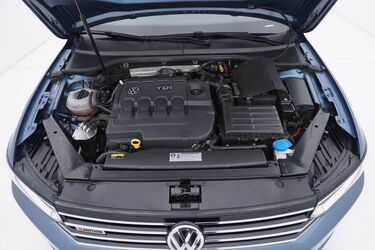 Vano motore di Volkswagen Passat