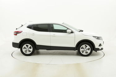 Nissan Qashqai usata del 2017 con 30.414 km