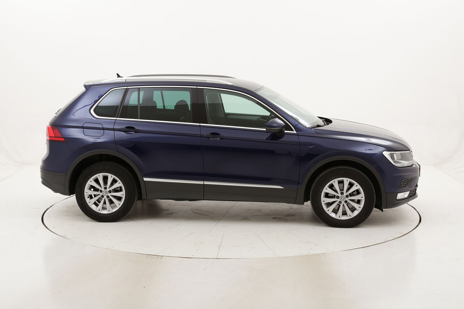 Volkswagen Tiguan Business 4Motion DSG usata del 2017 con 88.964 km