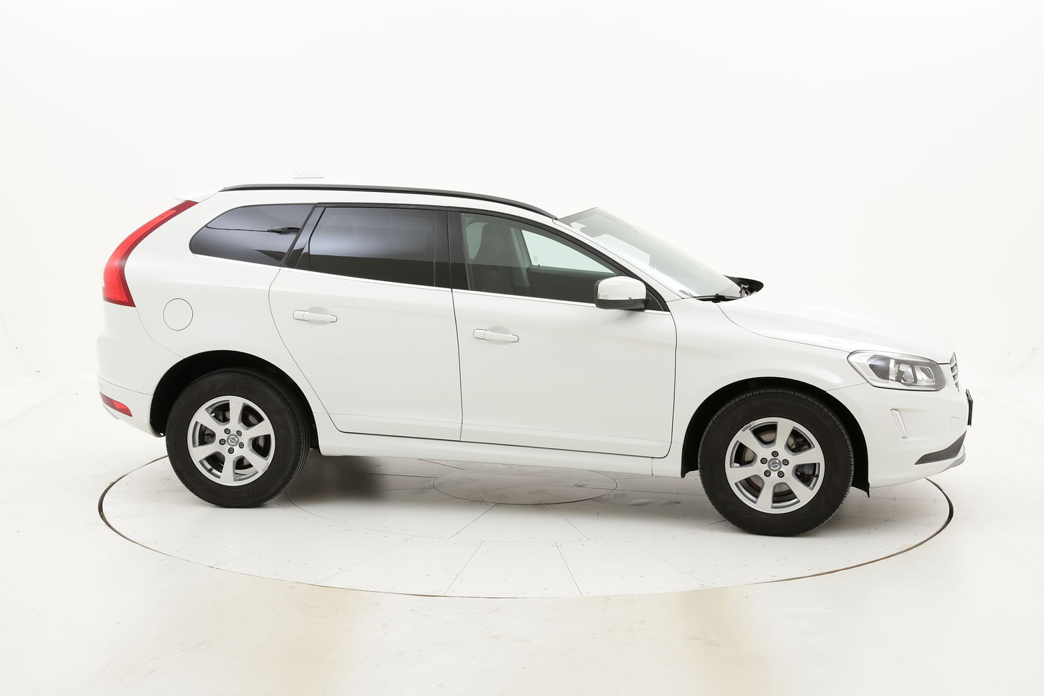 Volvo XC60 usata del 2017 con 85.991 km