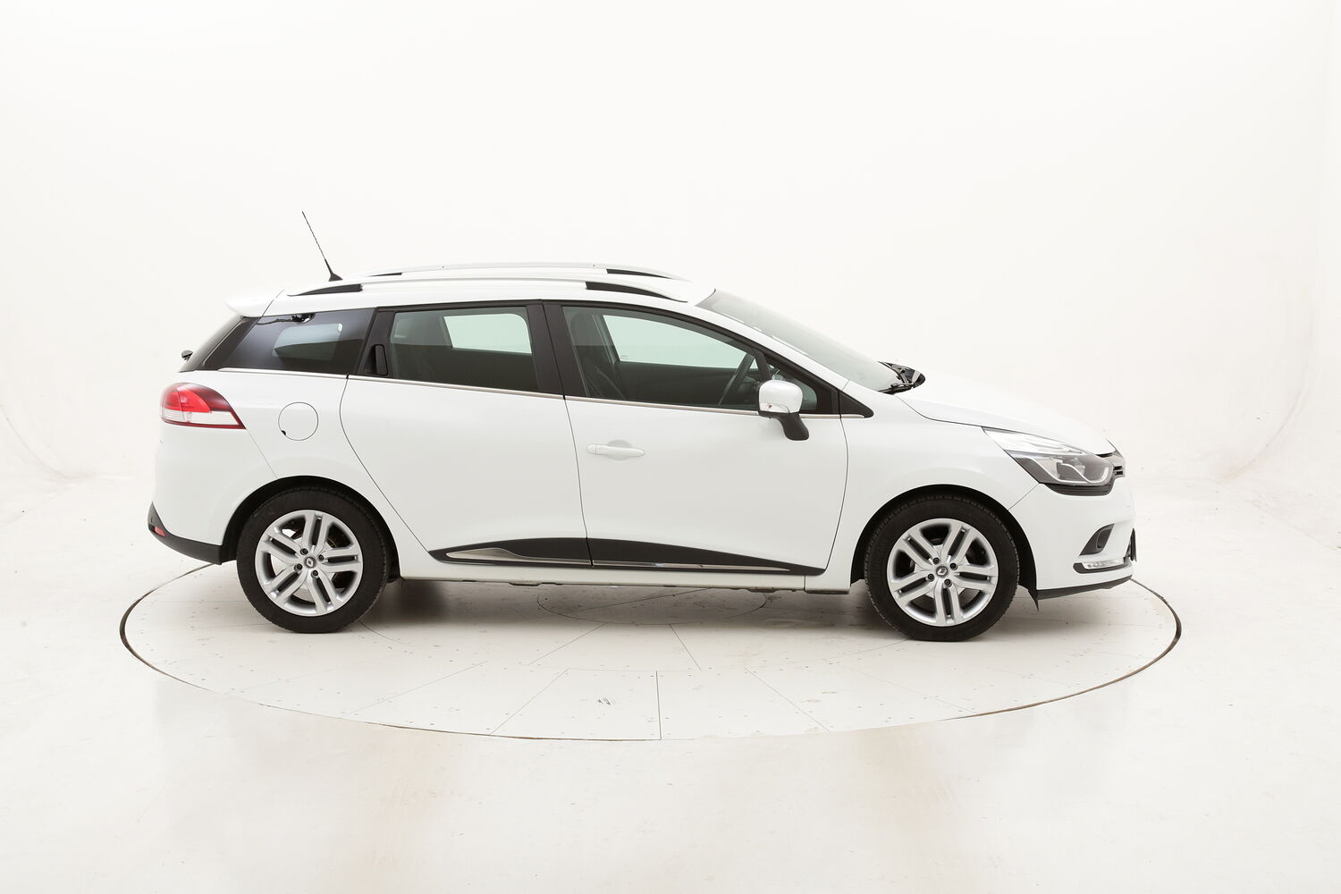 Renault Clio Sporter Energy Zen usata del 2018 con 68.356 km