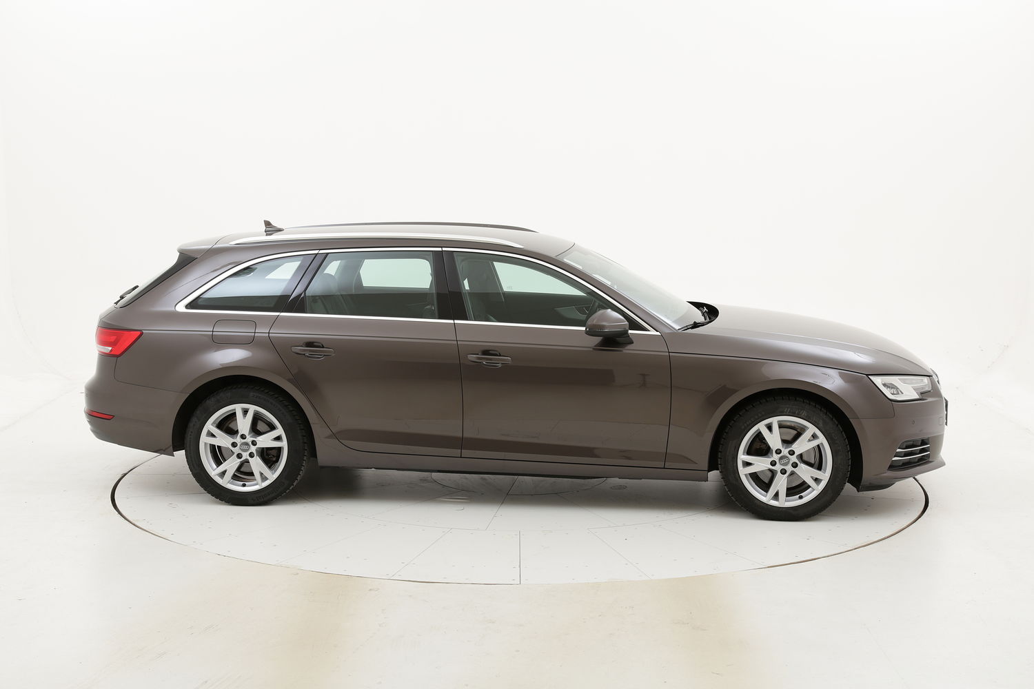 Audi A4 usata del 2017 con 100.024 km