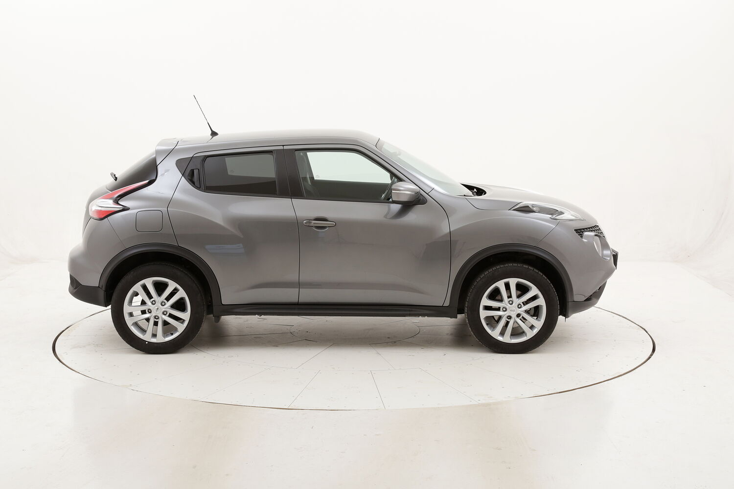 Nissan Juke GPL Eco Business usata del 2018 con 50.968 km