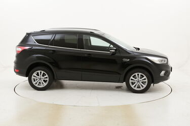 Ford Kuga Business usata del 2017 con 68.764 km