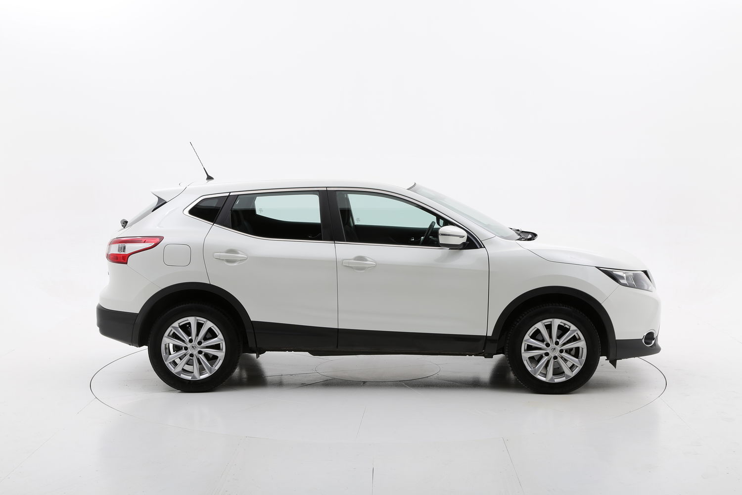 Nissan Qashqai usata del 2015 con 56.980 km
