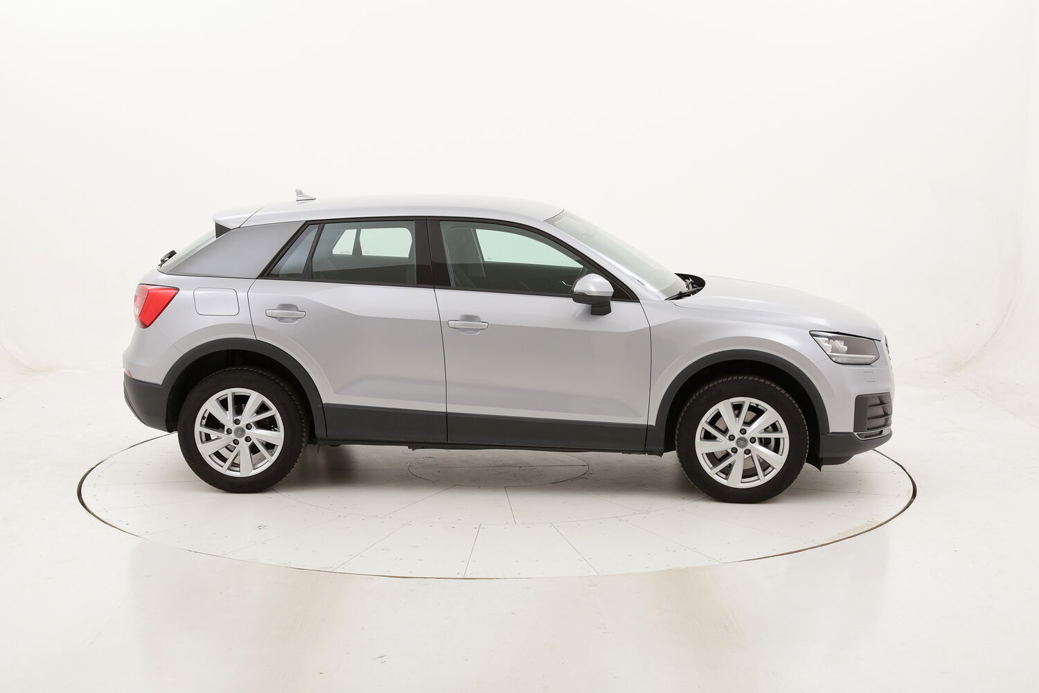 Audi Q2 Business usata del 2017 con 28.771 km