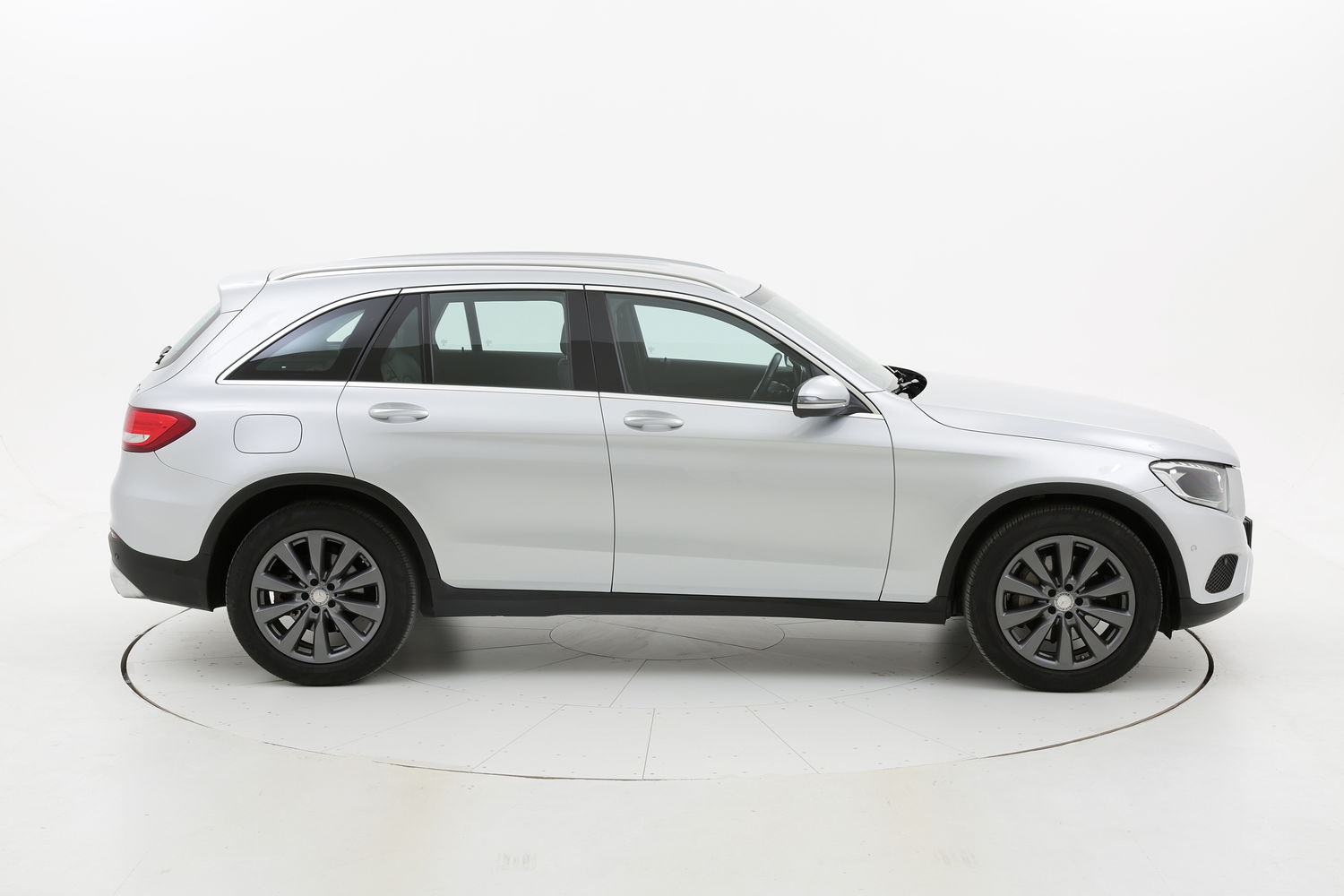 Mercedes GLC usata del 2016 con 121.395 km