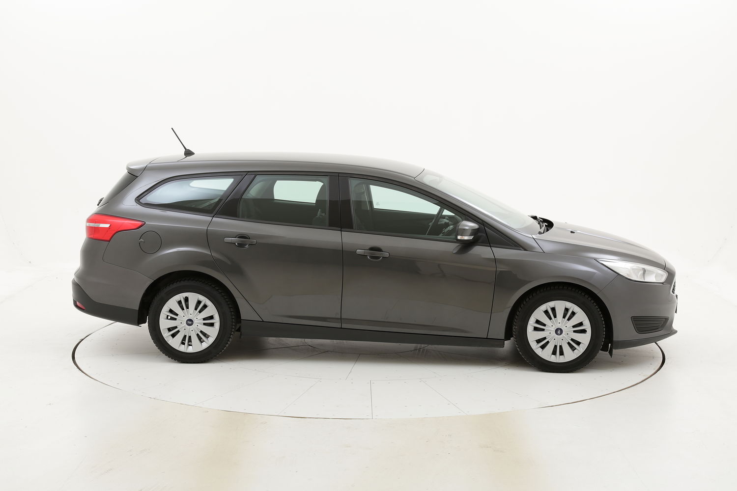 Ford Focus usata del 2017 con 108.234 km