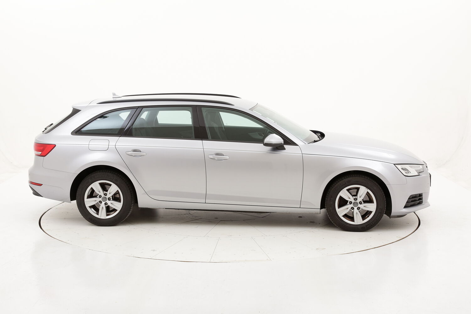 Audi A4 Avant Business S tronic usata del 2016 con 98.215 km