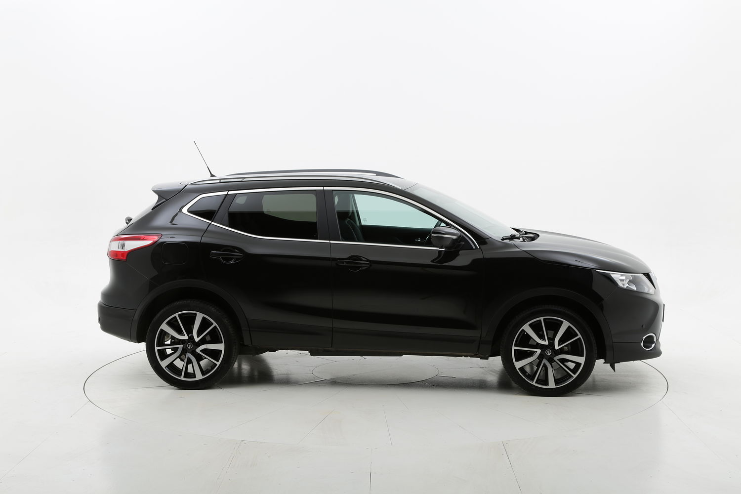 Nissan Qashqai usata del 2014 con 72.381 km