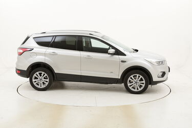 Ford Kuga Business 4WD usata del 2017 con 112.441 km