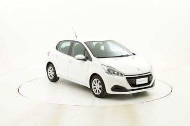 Peugeot 208 Active usata del 2017 con 57.548 km