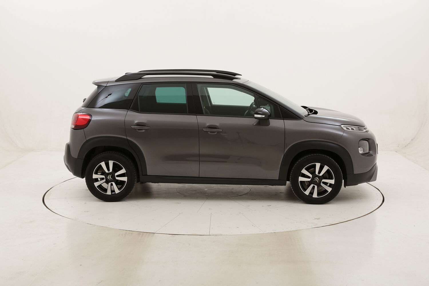 Citroen C3 Aircross Shine usata del 2022 con 15.499 km