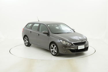 Peugeot 308 SW Business usata del 2017 con 103.790 km