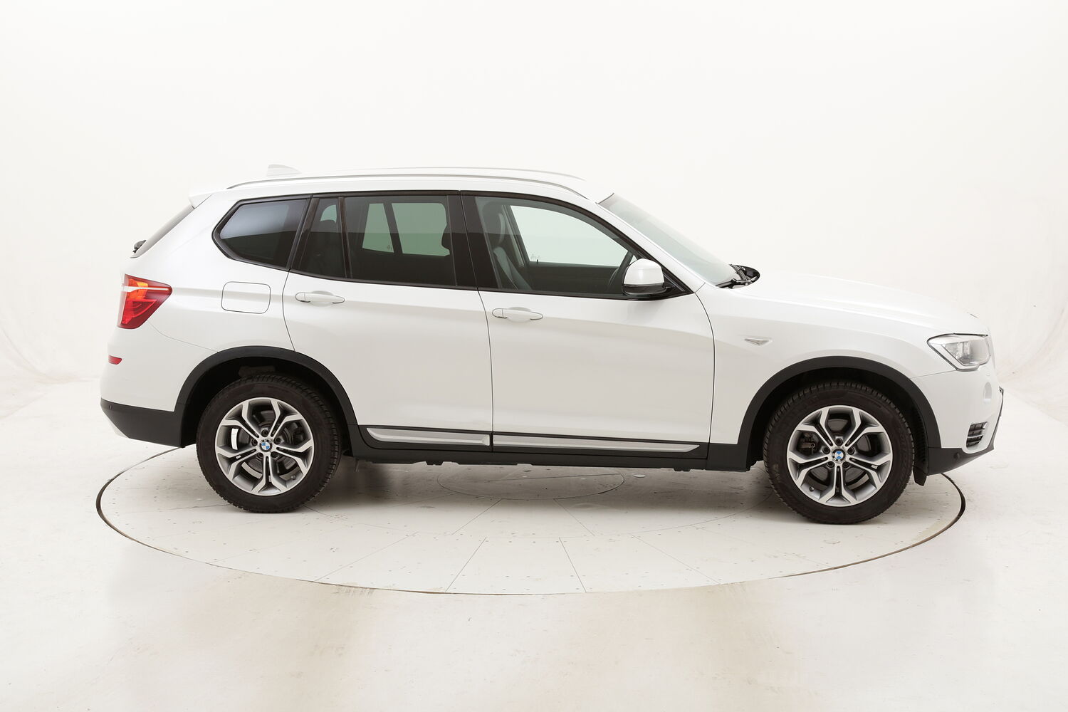 BMW X3 18d sDrive xLine aut. usata del 2017 con 45.950 km