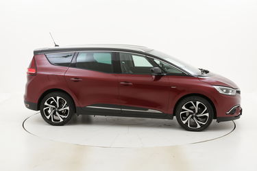 Renault Grand Scénic usata del 2017 con 106.137 km