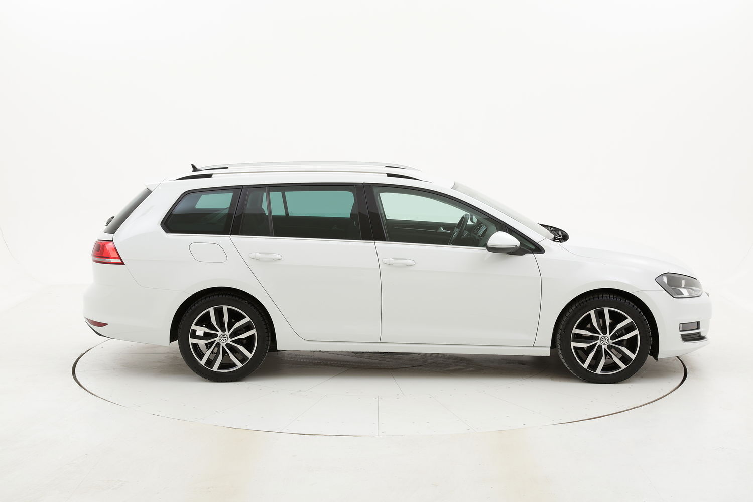 Volkswagen Golf Variant usata del 2015 con 137.435 km