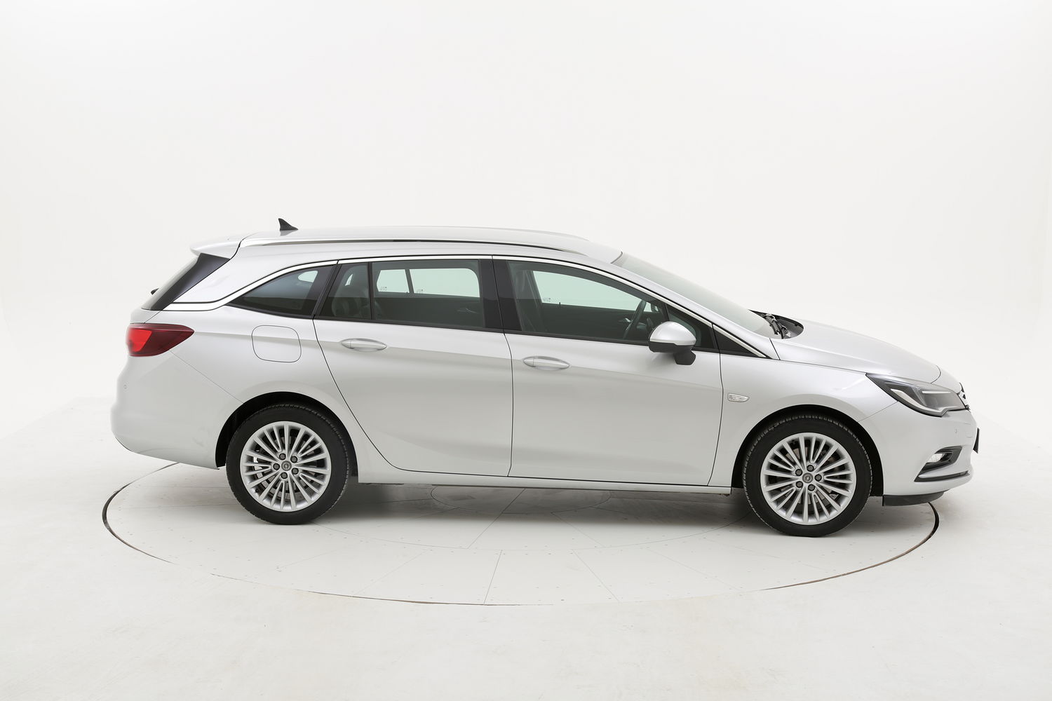 Opel Astra usata del 2018 con 25.518 km