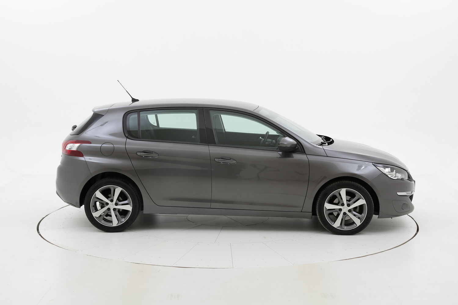 Peugeot 308 usata del 2016 con 78.968 km
