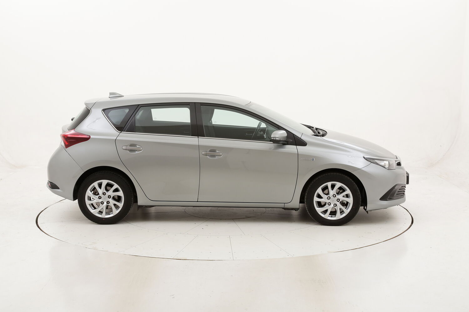 Toyota Auris Hybrid Business usata del 2018 con 43.332 km