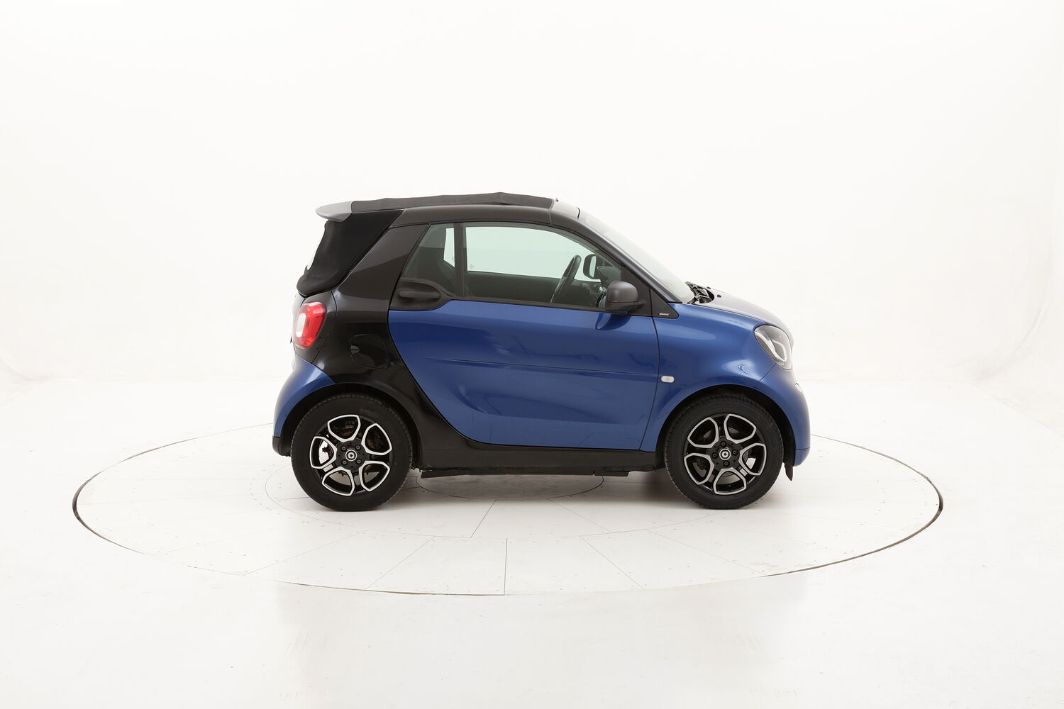 Smart Fortwo Passion twinamic cabrio usata del 2017 con 12.058 km