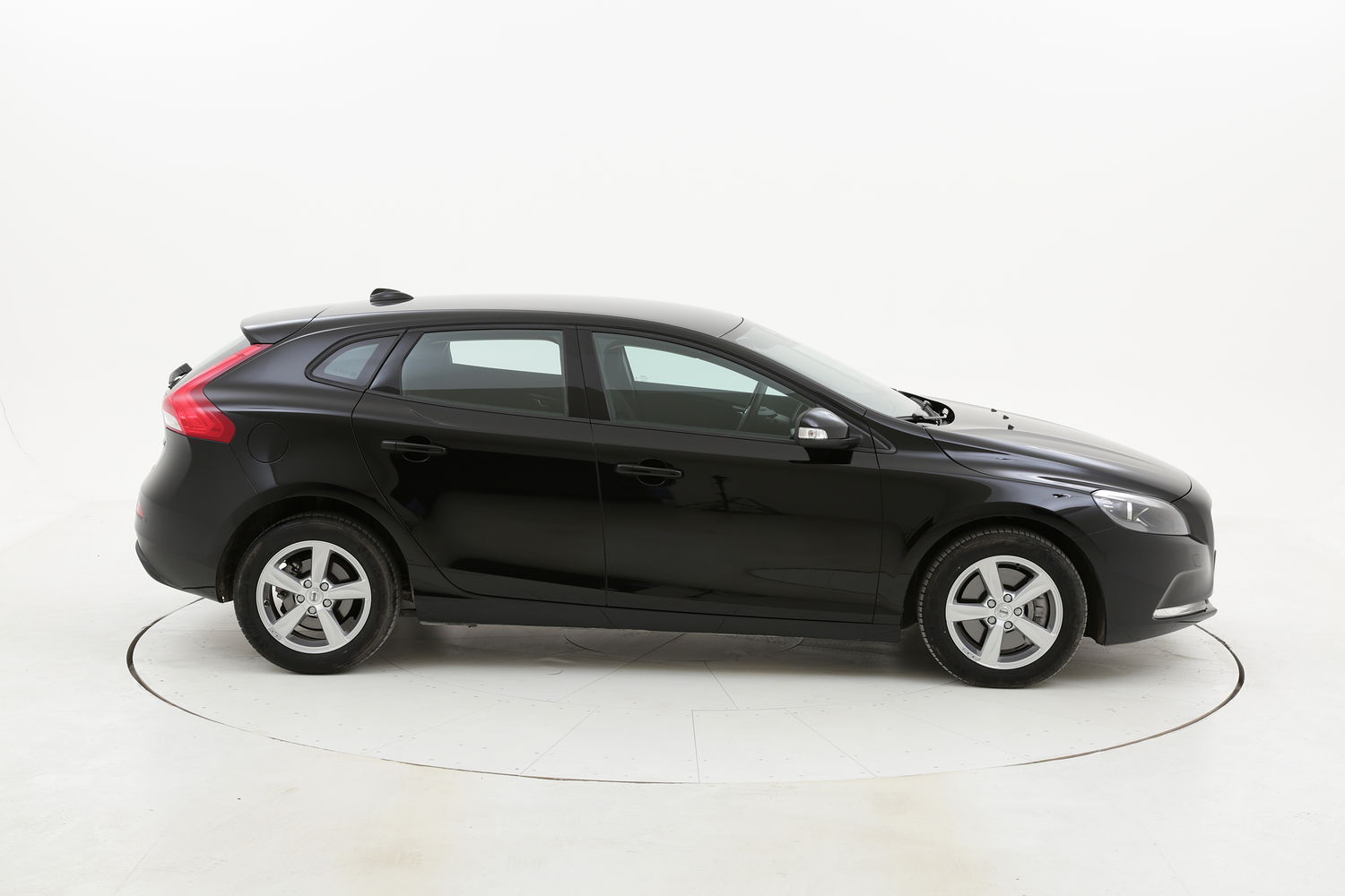 Volvo V40 usata del 2016 con 13.402 km