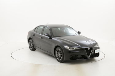 Alfa Romeo Giulia Business Launch Edition usata del 2017 con 33.703 km