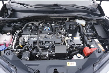 Vano motore di Toyota C-HR