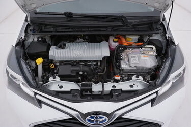 Vano motore di Toyota Yaris