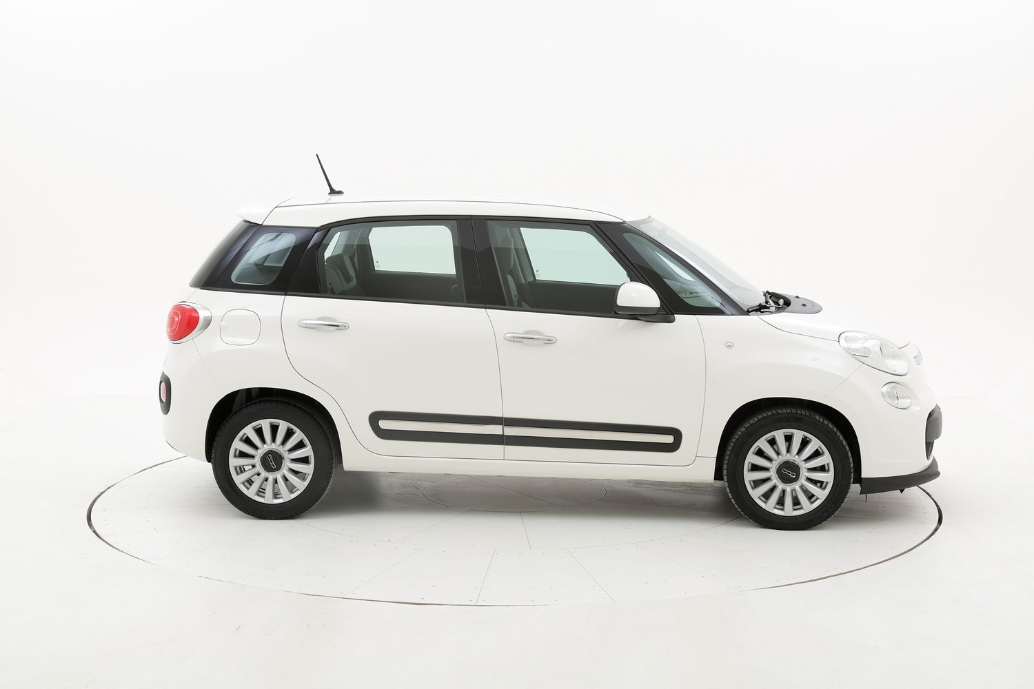 Fiat 500L usata del 2015 con 92.962 km