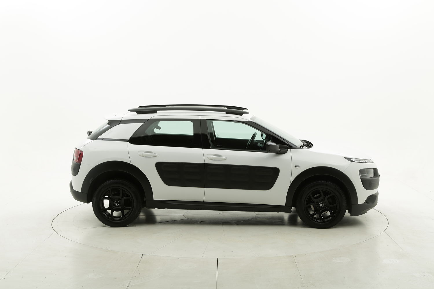 Citroen C4 usata del 2016 con 109.186 km