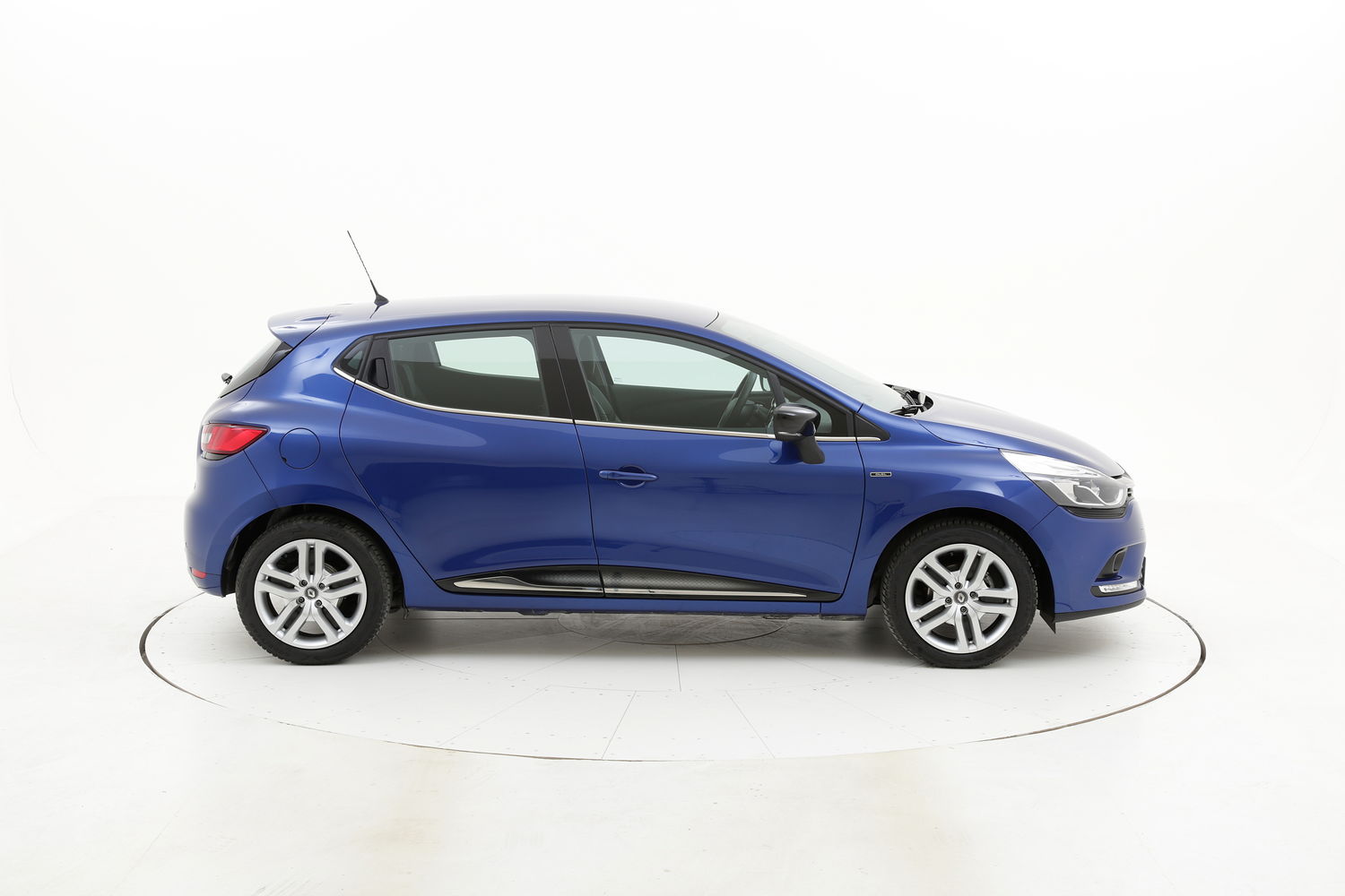 Renault Clio usata del 2018 con 54.073 km