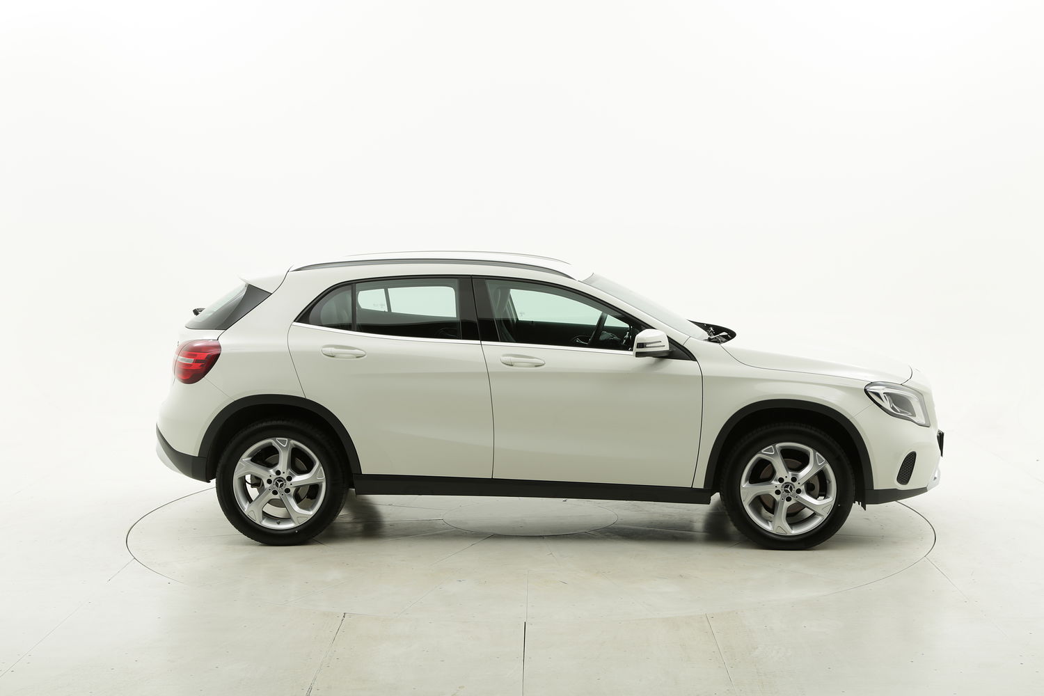 Mercedes GLA usata del 2018 con 26.255 km