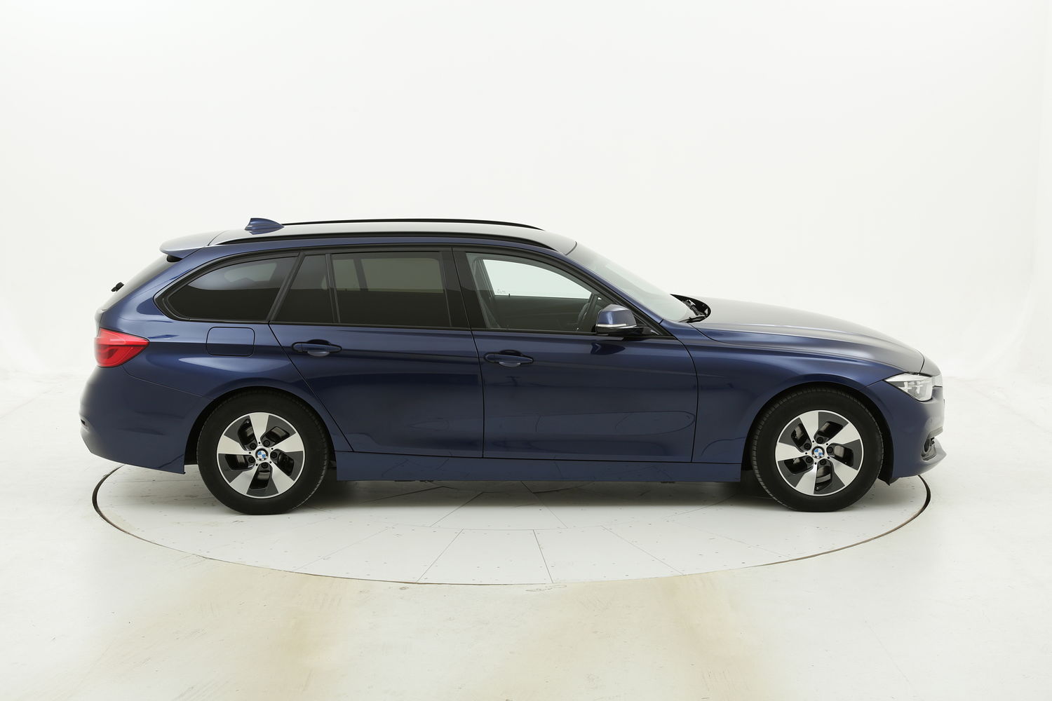 BMW Serie 3 usata del 2017 con 124.739 km