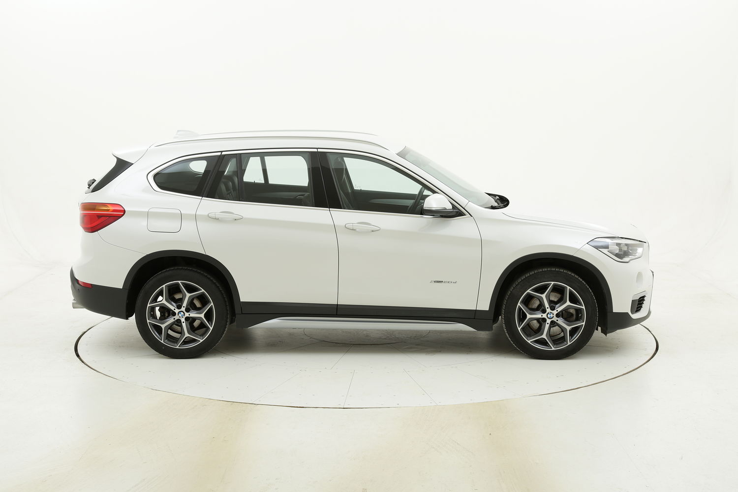 BMW X1 20d XDrive xLine usata del 2017 con 67.592 km