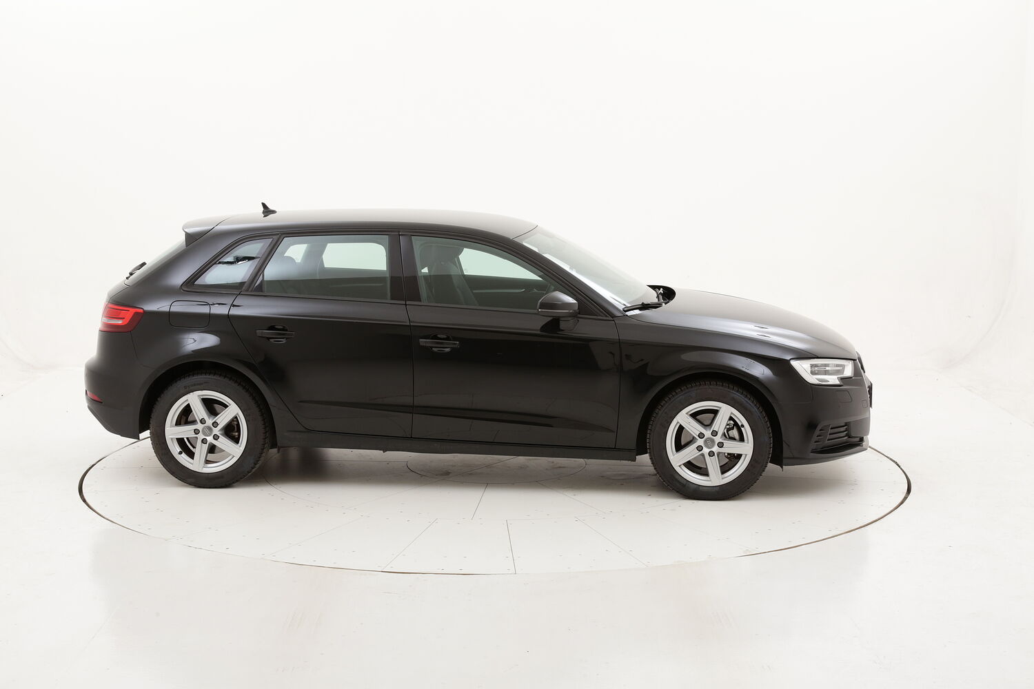 Audi A3 SPB Business S tronic usata del 2018 con 54.365 km