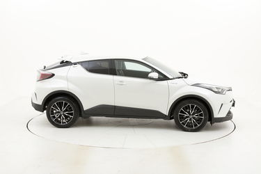 Toyota C-HR Lounge usata del 2018 con 15.440 km