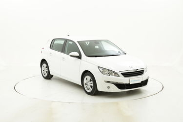 Peugeot 308 usata del 2017 con 105.668 km