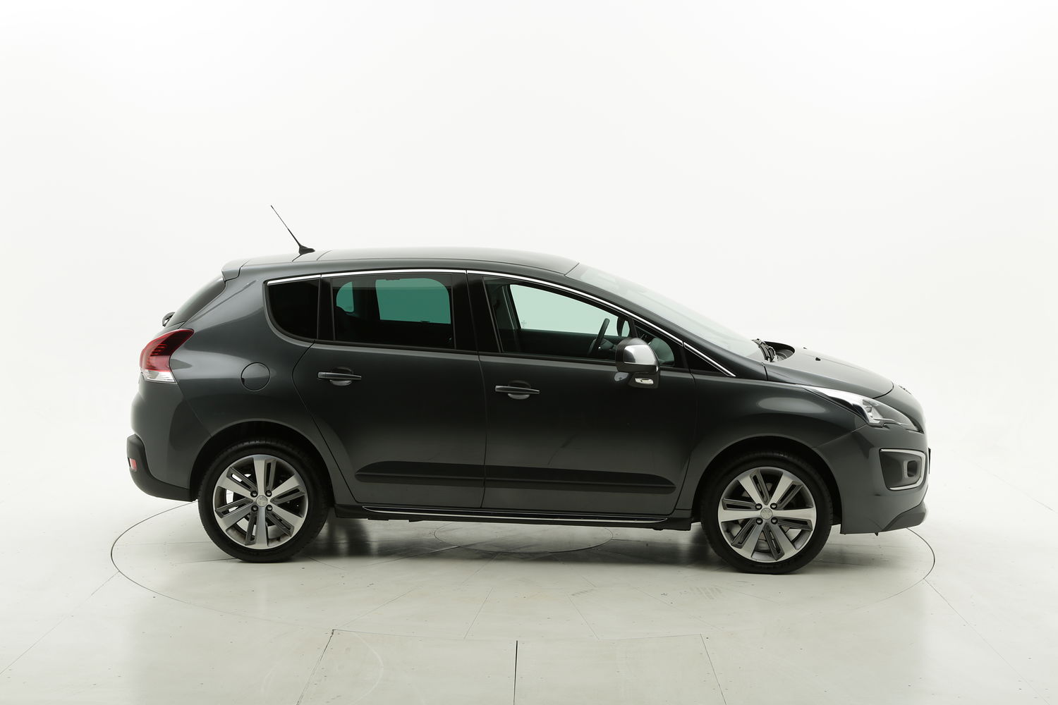 Peugeot 3008 usata del 2015 con 81.217 km