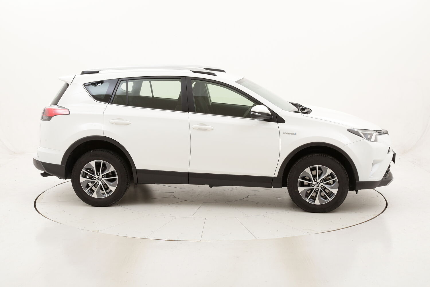 Toyota RAV4 Hybrid Business usata del 2018 con 34.387 km