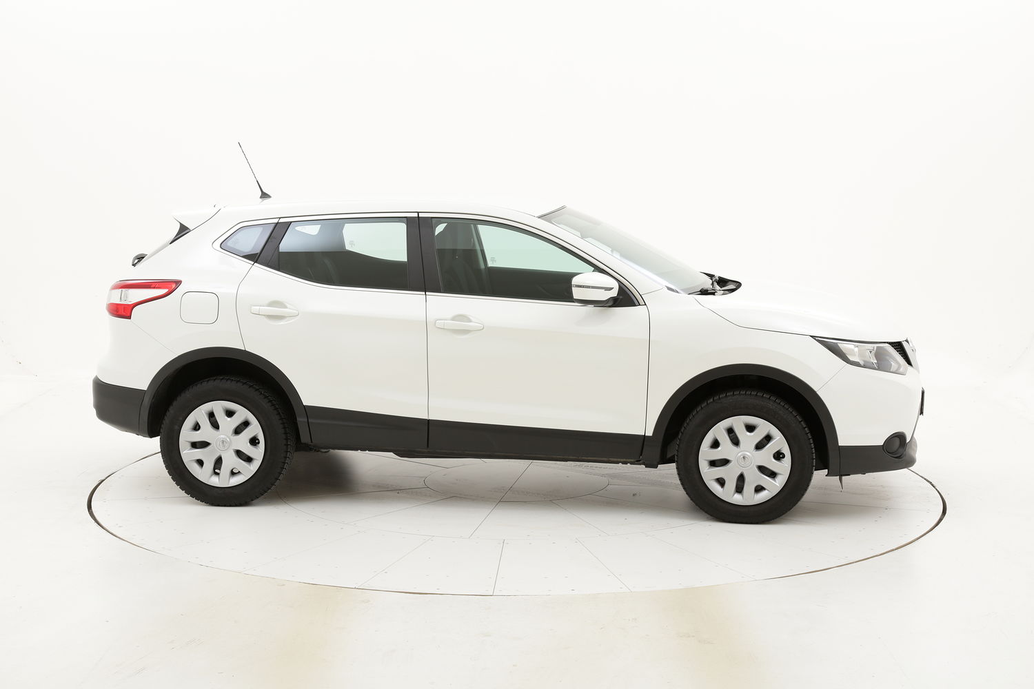 Nissan Qashqai usata del 2016 con 63.507 km