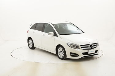 Mercedes Classe B 180d Business usata del 2017 con 24.999 km