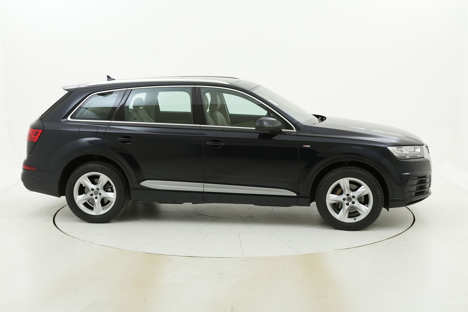 Audi Q7 usata del 2016 con 83.184 km