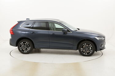 Volvo XC60 T8 Business Plus AWD Geartronic usata del 2019 con 17.993 km